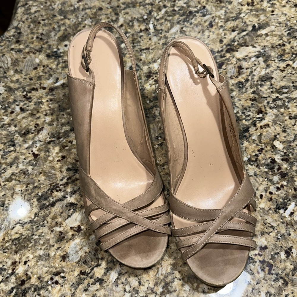 Nine West STUNNER Nude leather strappy sling back heels, 10.5 - Picture 2 of 8